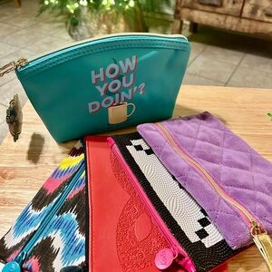 FRIENDS Teal Makeup Pouch and 4 bonus  Ipsy bags